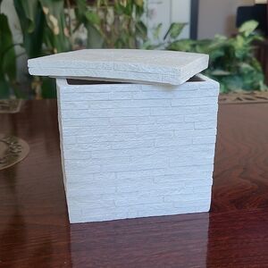Textured Box with Lid